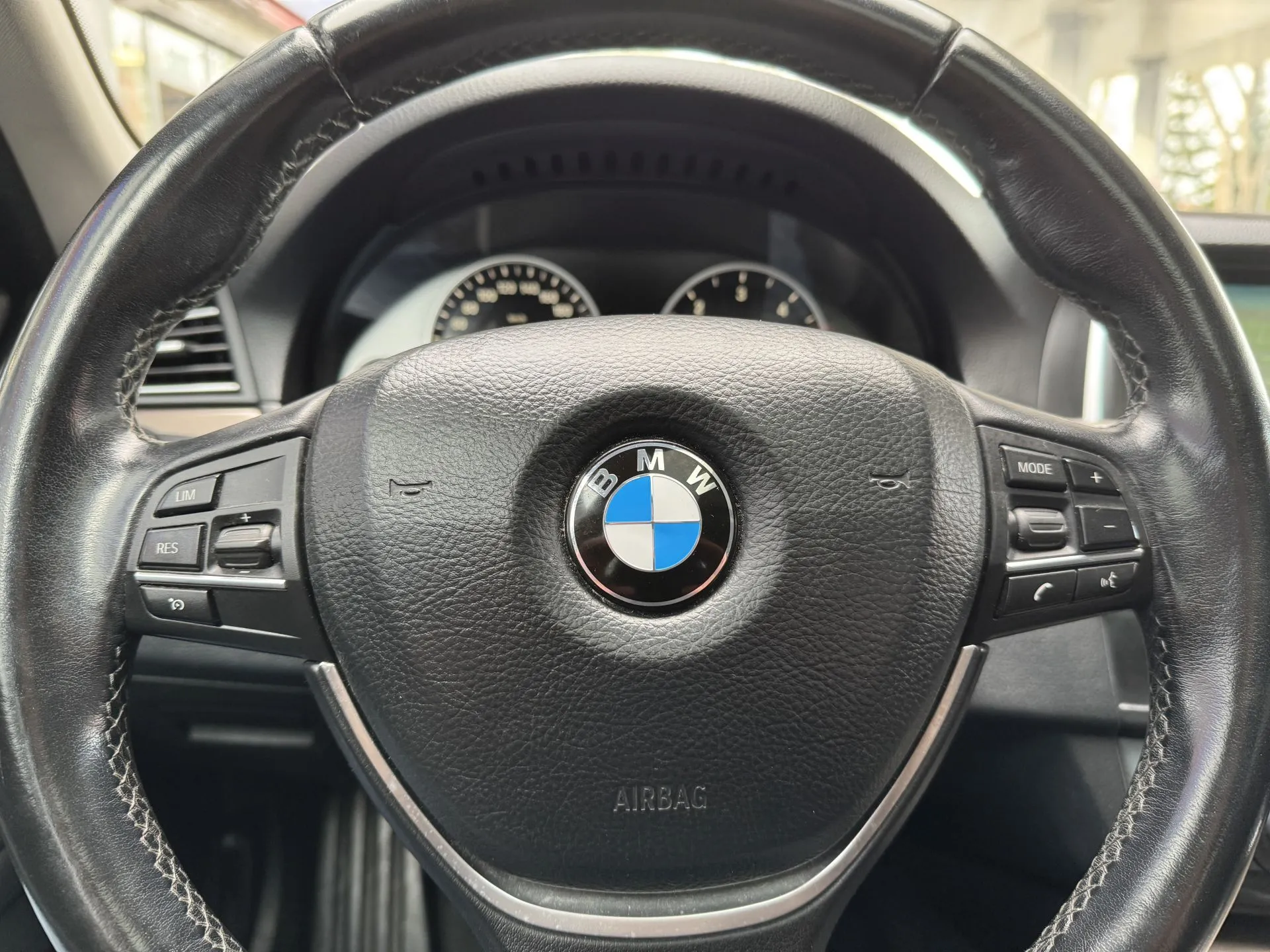 BMW Seria 5 F10/F11 2.0 - obrazek 22