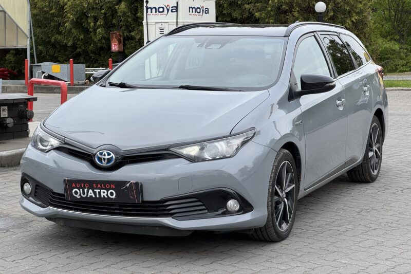 Toyota Auris Kombi
