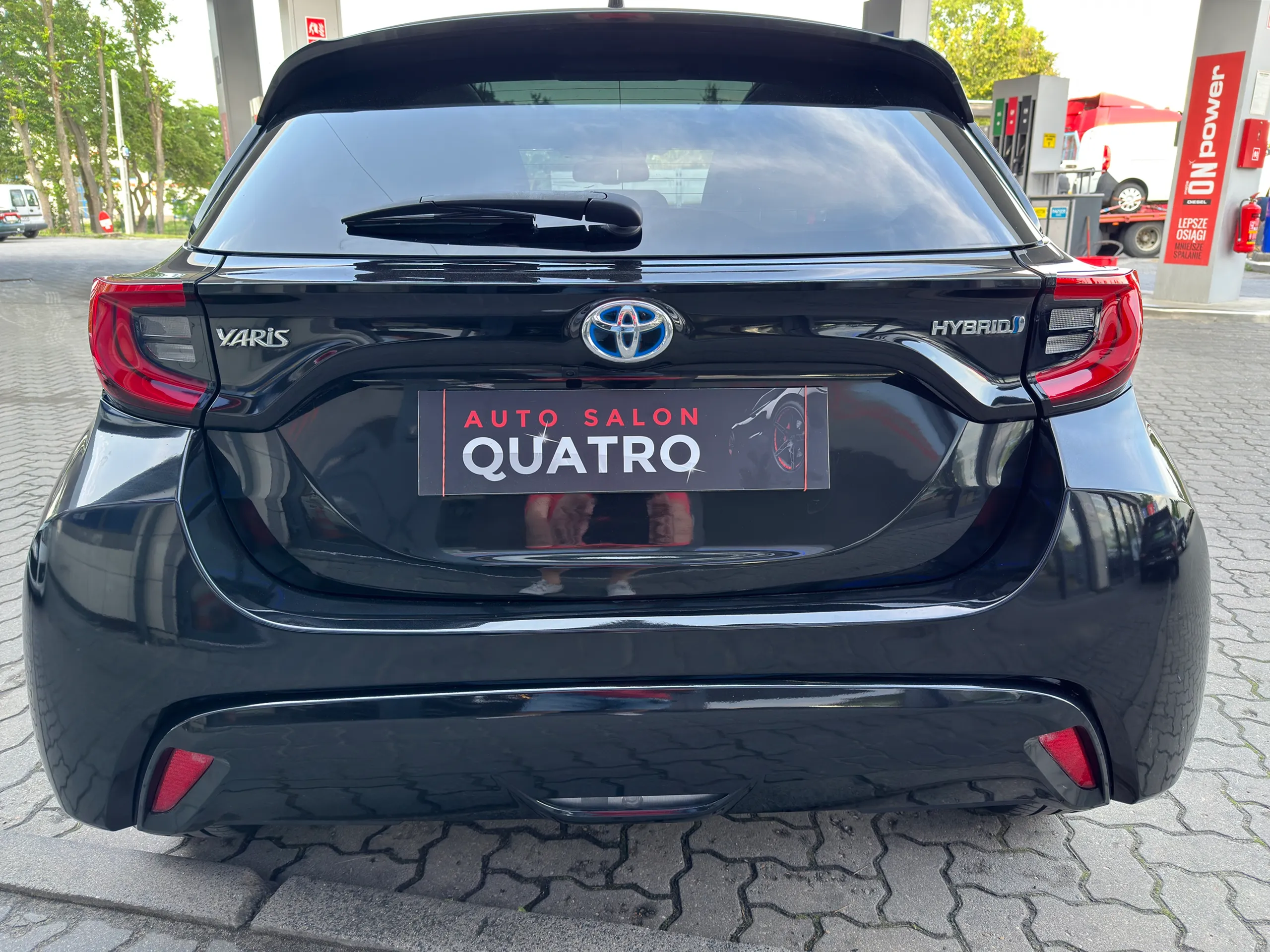 Toyota Yaris Hybrid 116 1.5 VVT-i Black&White - obrazek 28